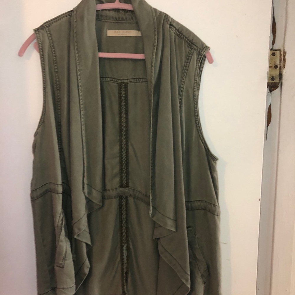 Max Jeans Cinch Vest